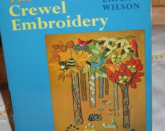 1971 The craft of crewel embroidery Erica wilson paperback