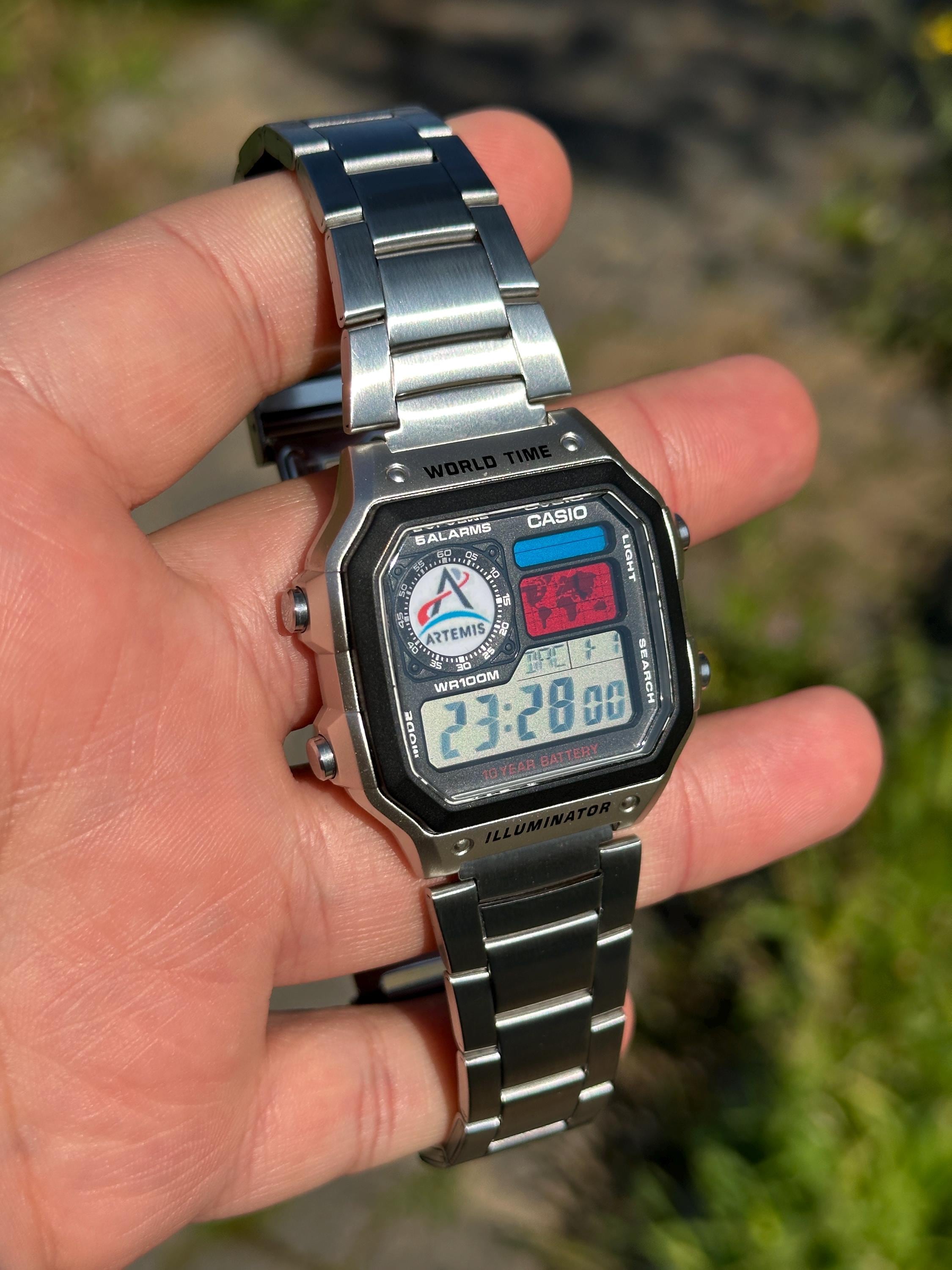カスタム カシオ AE1200 アルテミス ワールドタイム ウォッチ | レトロ