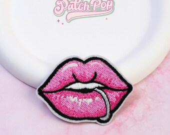 Patch à repasser pour les lèvres rose - Patch brodé tendance rock chic de l'an 2000