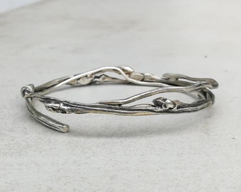Silver twig bracelet Botanical jewelry Woodland bangle Nature inspired jewelry Silver twig bangle branch bracelet Gift for her