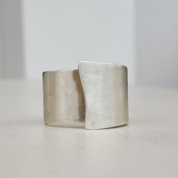 Sterling silver wide band open ring Minimalistic Ring Contemporary jewelry Everyday open ring