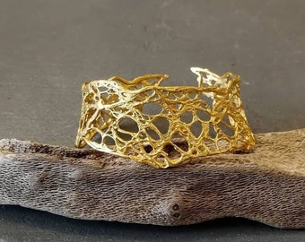 Elegant and stylish gold wide cuff bracelet, Wide band bracelet, Modern gold cuff, Handmade minimalist gold bangle