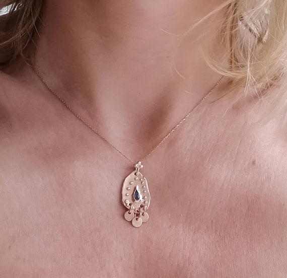 Rose Gold Engravable Disc Necklace – Bannon Jewellers