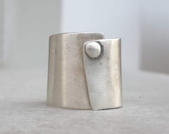 Sterling silver wide band open ring Minimalistic Ring, Contemporary jewelry, Boho ring, Everyday open ring