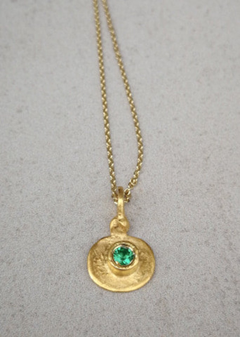 Vintage style gold pendant with tiny green emerald layering necklace, Gold Dainty Necklace, Delicate Pendant, Minimalist Necklace image 4