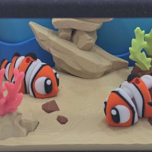 Cute 3D Printed Clownfish – Articulated Ocean Pet – Flexi Fidget Fish Gift