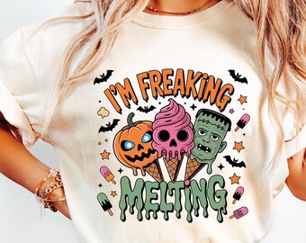 Me estoy derritiendo PNG de Halloween, PNG de helado aterrador de terror, PNG de temporada espeluznante, PNG de fantasma y calabaza, PNG de camisa de Halloween.