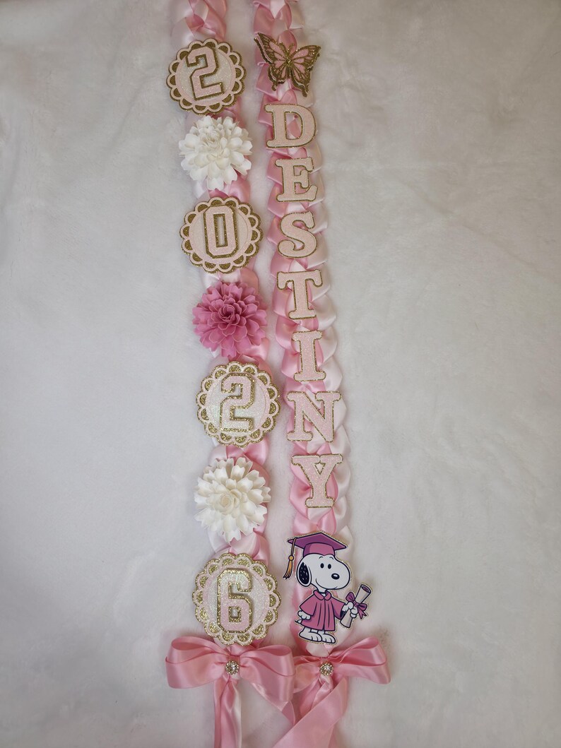 Lei de graduación femenino y birrete de graduación Lei de regalo de promoción Lei de regalo de noche de último año Lei de cinta trenzada Lei de cinta de graduación Lei de graduado 2026 para último año imagen 8