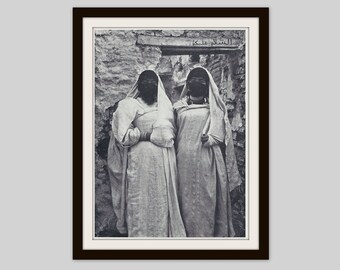 1912 Tunis Tunisia Print: Arab Women in Traditional Clothing