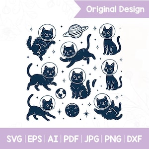 Puede incluir: Ilustraciones de gatos azul marino con cascos espaciales, con planetas y estrellas. La frase "Original Design" está en la parte superior. La parte inferior de la imagen muestra opciones de tipo de archivo: SVG, EPS, AI, PDF, JPG, PNG y DXF.