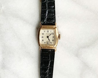 1950s - SIMMONS - Vintage Manual Wrist Watch