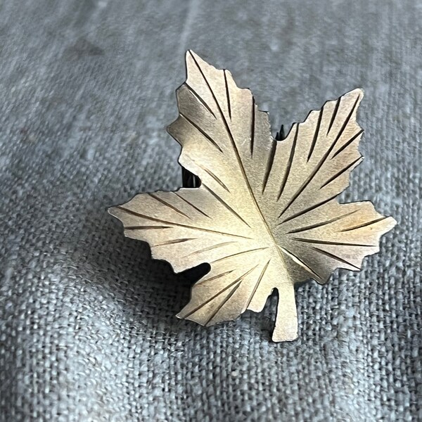 Gilt Sterling Autumn Leaf Brooch Pin Bond Boyd