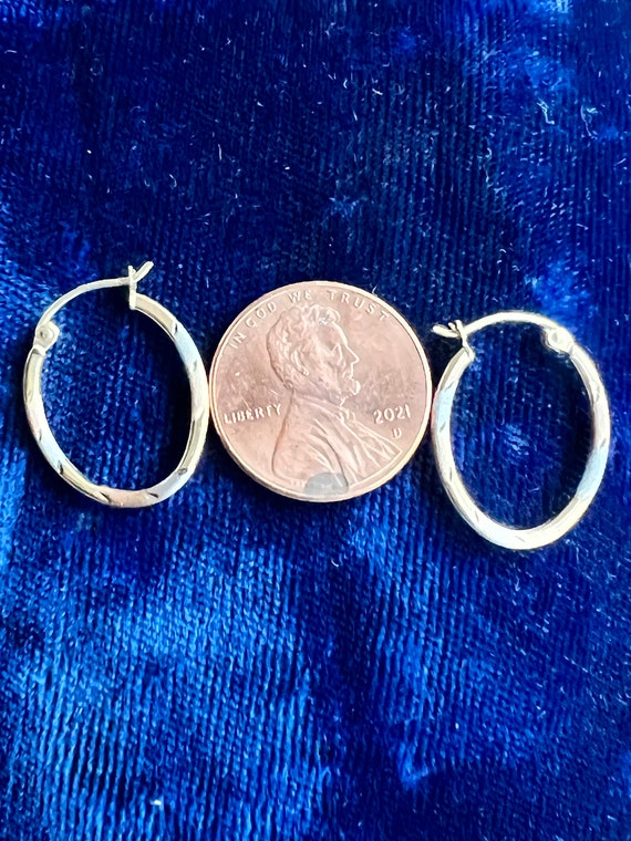 10K Gold Hoop Earrings Tricolor Oval Hoops - image 8