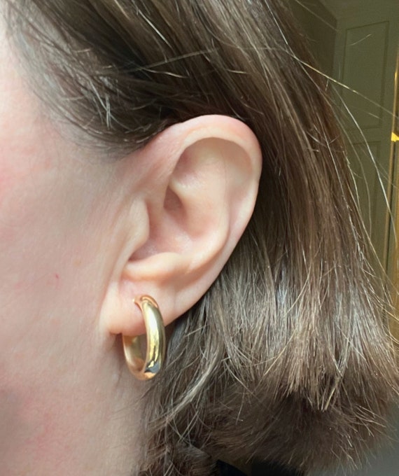 14K Gold Earrings Gorgeous Puffy Hoops - image 10