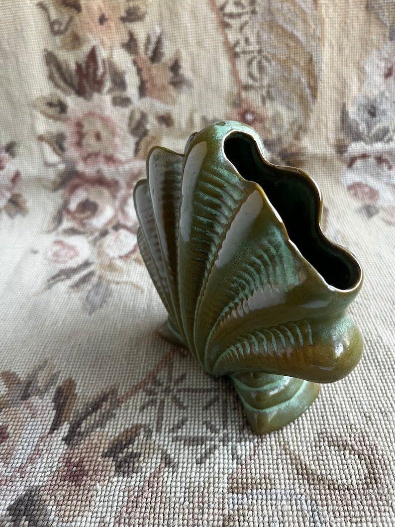 Vintage Frankoma Plainsman Prairie Green Clam Shell Vase image 6