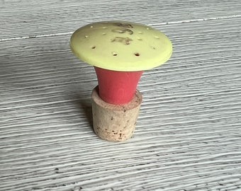 Clothes Sprinkler Top Ironing Accessory Yellow & Pink Plastic Organic Cork Laundry Day