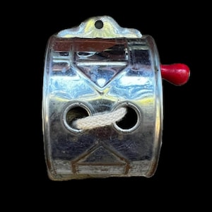 Vintage Metal Retractable Clothes Line Clothesline Red Knob Original Pkg NOS