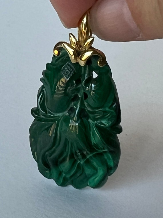 Carved Malachite Pendant 14K Gold Green Vintage P… - image 4