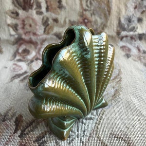 Vintage Frankoma Plainsman Prairie Green Clam Shell Vase image 3