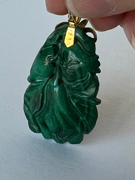 Carved Malachite Pendant 14K Gold Green Vintage P… - image 5