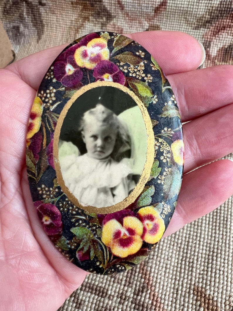 Celluloid Mirror Baby Wreathed in Pansies Vintage Mourning Photo image 5