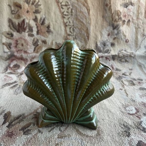 Vintage Frankoma Plainsman Prairie Green Clam Shell Vase image 5