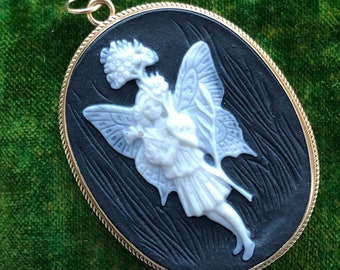 14k Gold Flower Fairy Cameo Pendant Large Hand Carved Black White Agate Italian Fine Jewelry
