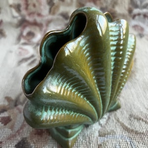 Vintage Frankoma Plainsman Prairie Green Clam Shell Vase image 7