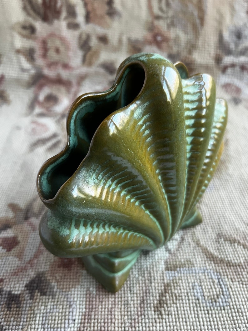 Vintage Frankoma Plainsman Prairie Green Clam Shell Vase image 7