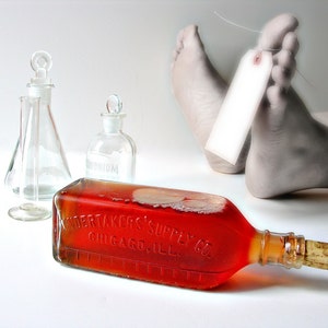 Antique Embalming Fluid Bottle Halloween Morticians Supply Tru-Tone Mortuary Pharmacy Apothecary Post Mortem Oddity