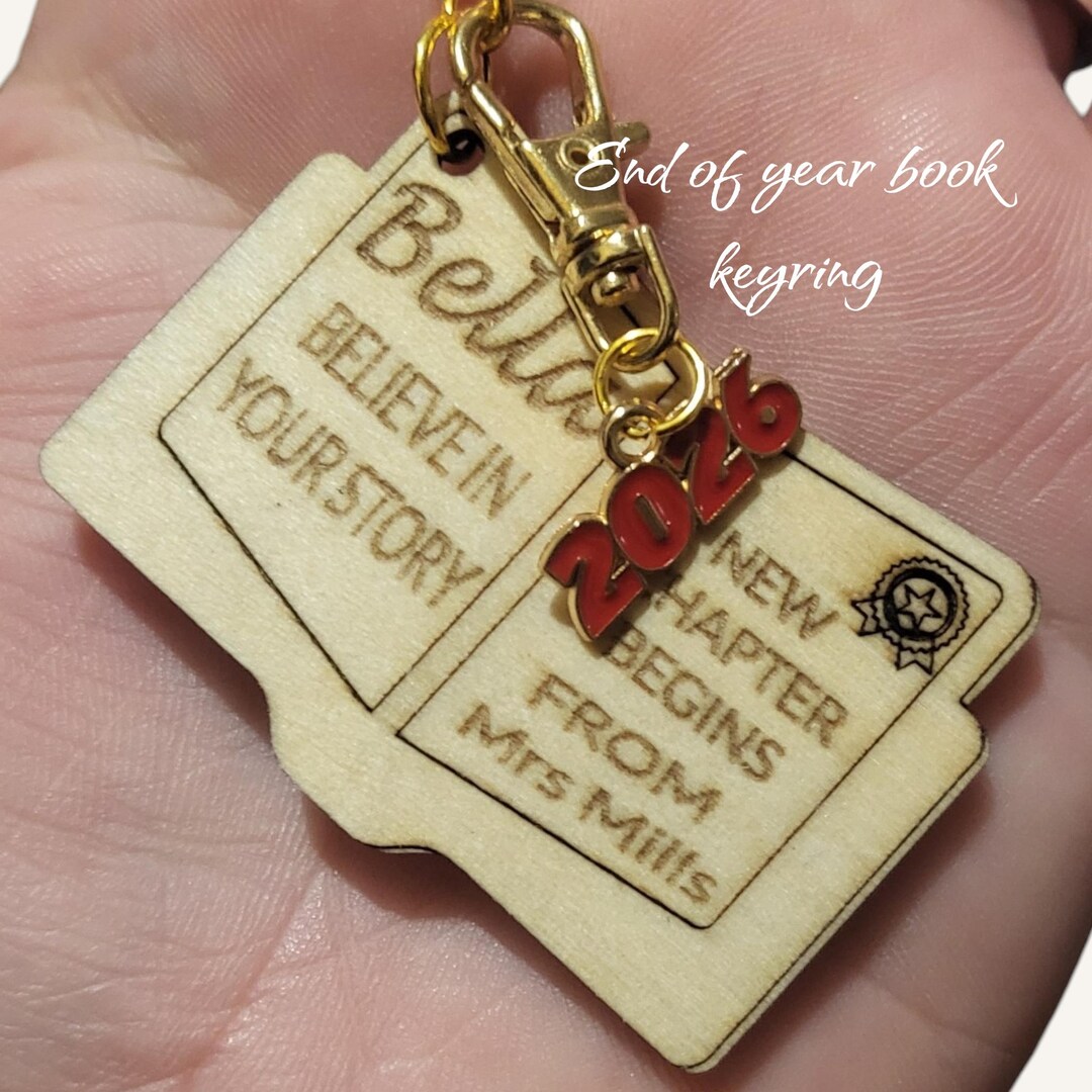 Class of 2026 Book Shaped Keyrings: Teacher, Student, Graduation ...