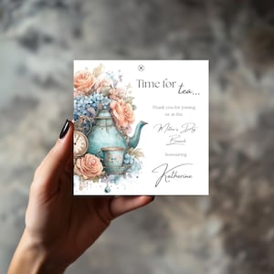 Plantilla de etiqueta de regalo para el Día de la Madre "Hora del Té", descarga digital editable, tarjeta de agradecimiento con tetera vintage floral, recuerdo de fiesta en acuarela