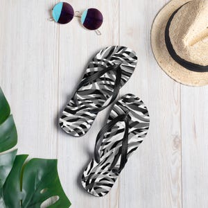 Flip-Flops,Tropical beach Flip-Flops, summer Flip-Flops, suitable for ocean, travel, parties, also suitable for home