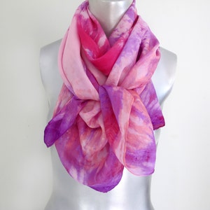 Foulard carré, 100 % soie teint à la main, joli rose, grand carré 44 po. image 3