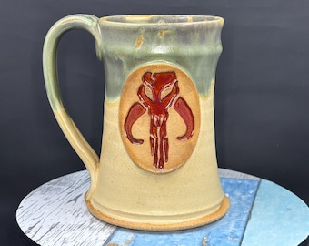 Mandalorianisch inspirierte Tasse, Mythosaur, 16 Unzen, Star Wars