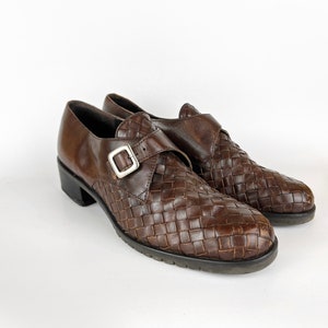 90s vintage brown woven leather Oxfords with buckle Size 7.5 Shoe Brown Woven Loafers Buckle Oxfords Light Academia Collegiate Pilgrim Shoes image 2