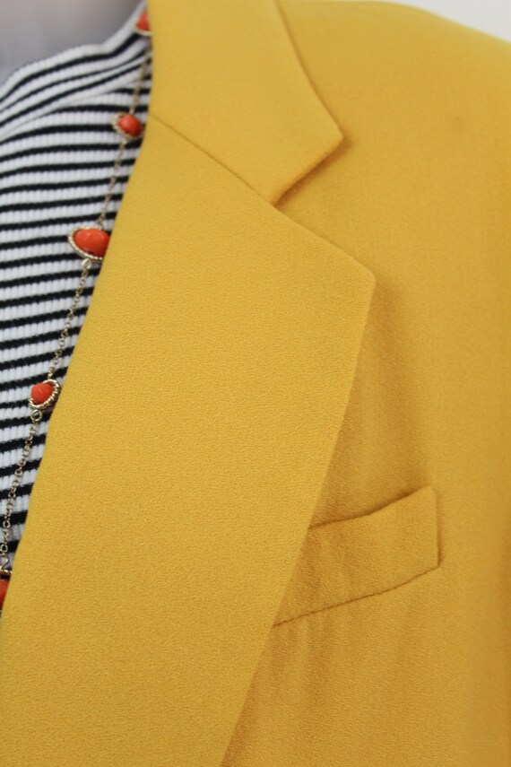 90s vintage canary yellow wool blazer Size 6, But… - image 8