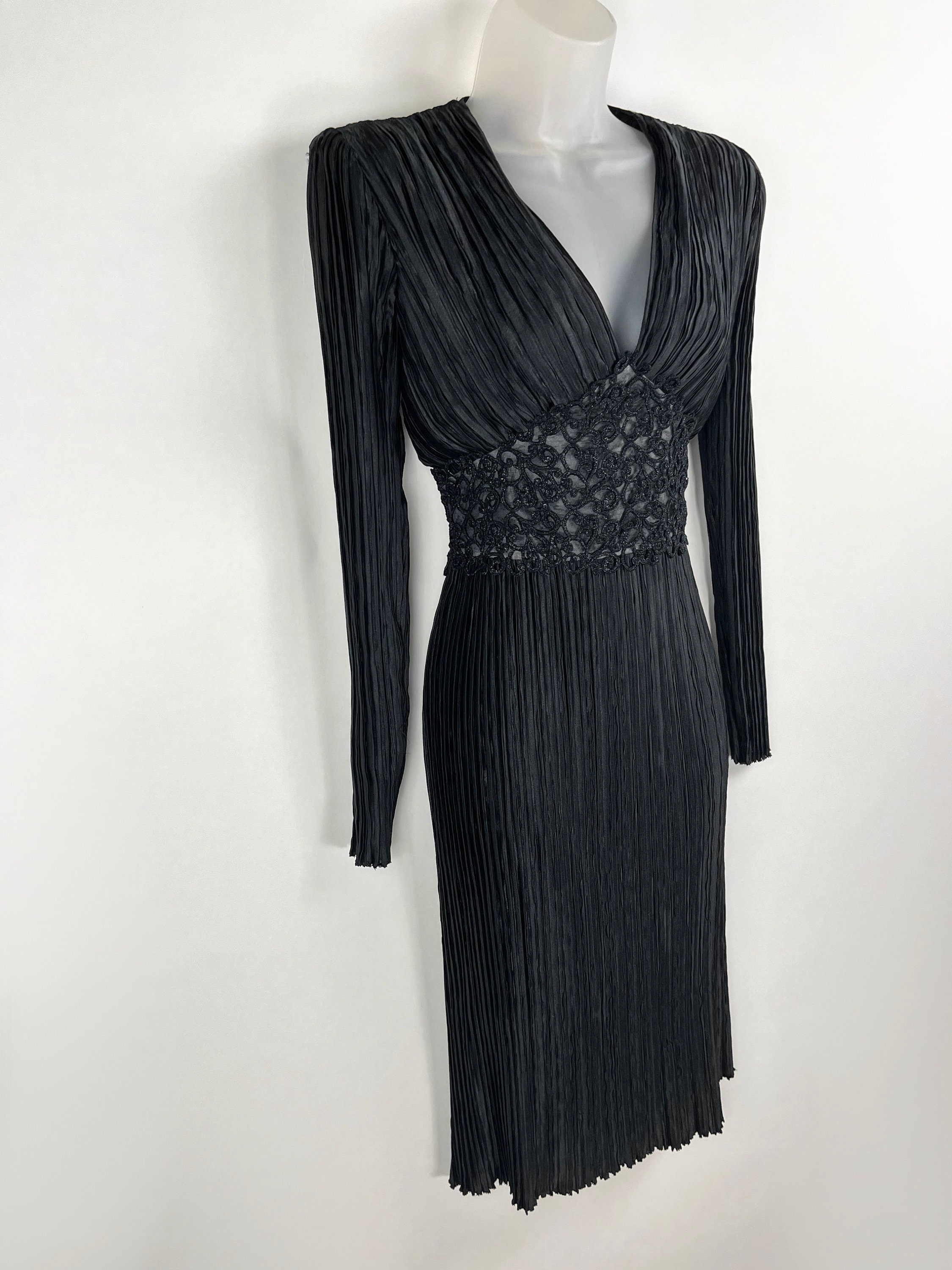 v neck maxi dress with sleeves Long Sleeve A Line Evening XH1221 Embrace effortless sophistication with tribal dress Size:Small (8/10) Under $100 holiday outfits