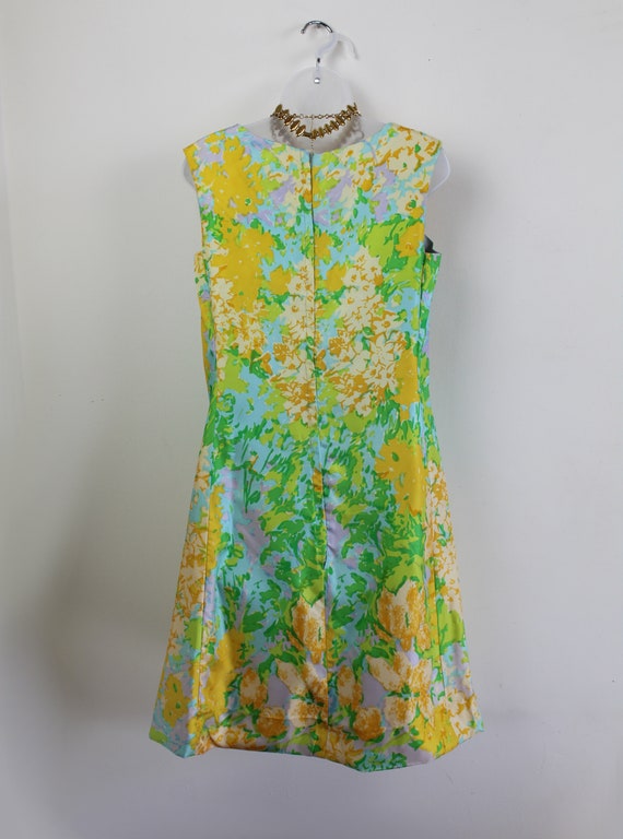 60s Vintage neon floral print sleeveless sheath d… - image 10