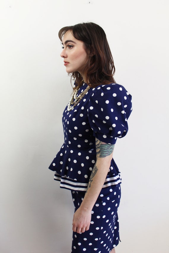 80s does 40s navy polka dot peplum dress, Size 4,… - image 5