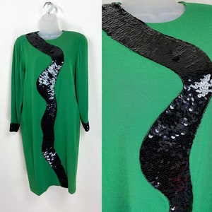 90s Kelly green crepe Bill Blass Dress with Black Sequin, Size 6, Christmas Dress, Green Sequin Dress, 90s Glamour, Vegas Casino, 90s Dress