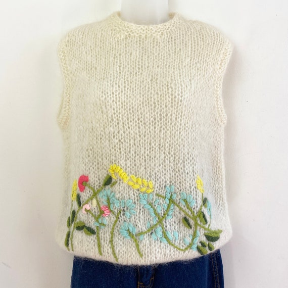 70s cream mohair wool vest with floral crewel wor… - image 4