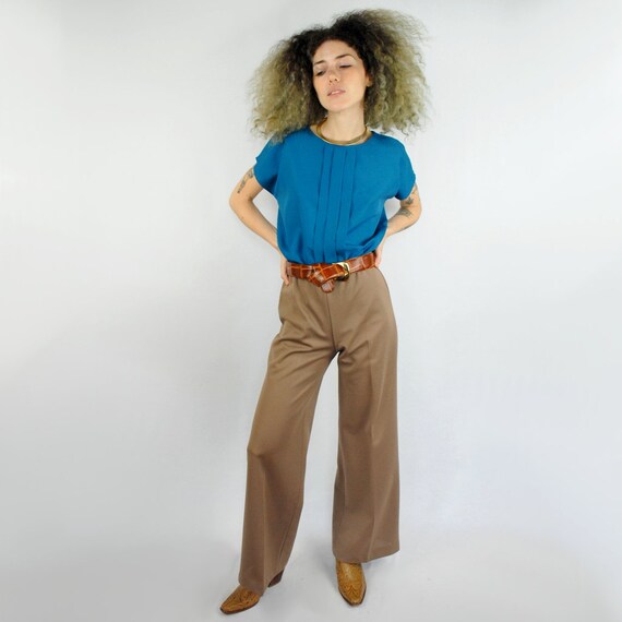 70s Beige Wide Leg Flared Trousers, Size XS, 22 Inch Waist 70s Beige Wide Leg Flared Trousers, Size XS, 22 Inch Waist
