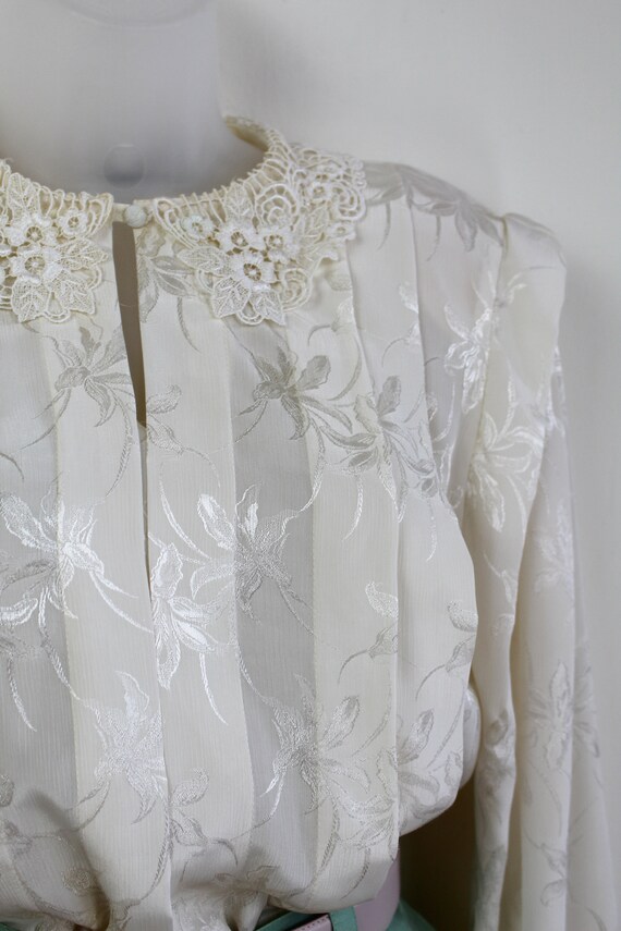 80s cream floral burnout blouse with lace collar,… - image 3