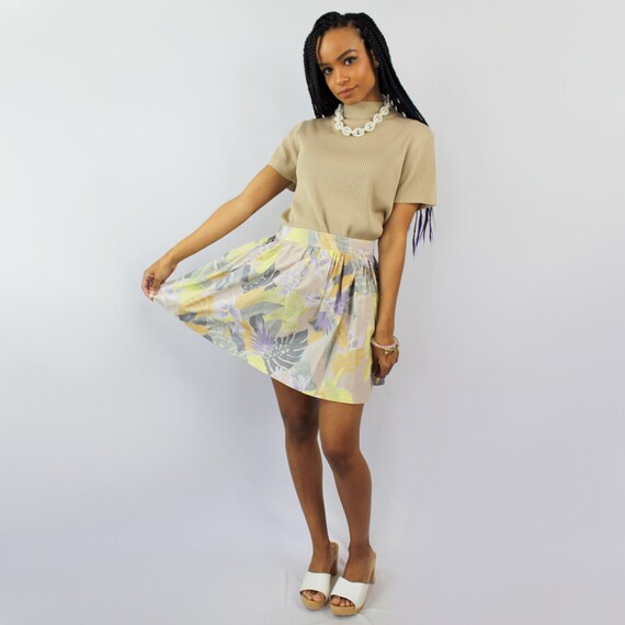 90s VINTAGE pastel floral mini skirt, 28 inch wai… - image 3