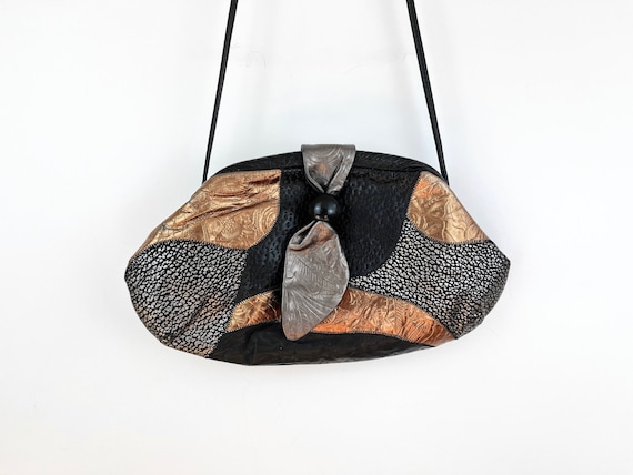 【希少 】レア ビンテージBags By T.J 向日葵刺繍レザーハンドバック 80s Black and Bronze Patchwork Reptile Skin Embossed Leather