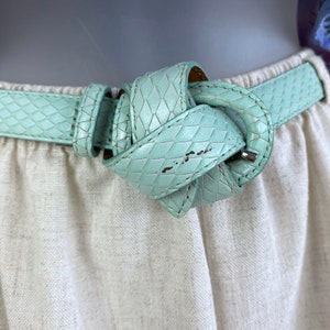 90s vintage seafoam green skinny leather belt, Small Medium, 90s Aesthetic, Snakeskin Belt, 90s Accessories, Pastel Green Belt, Pastel Goth image 4
