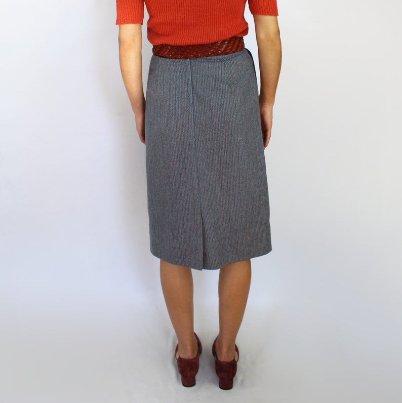 70s Gray Pinstripe Pencil Skirt With Pockets 23 Inch Waist - Etsy