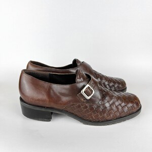 90s vintage brown woven leather Oxfords with buckle Size 7.5 Shoe Brown Woven Loafers Buckle Oxfords Light Academia Collegiate Pilgrim Shoes image 3
