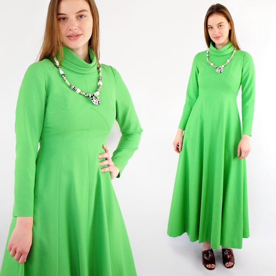 70s VINTAGE high neck long sleeve lime green maxi